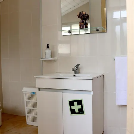 Recanto Do Capucho Quarto em Acomodações Particulares *